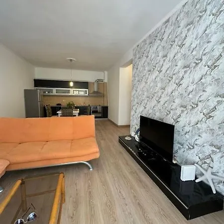 Coral * Saranda